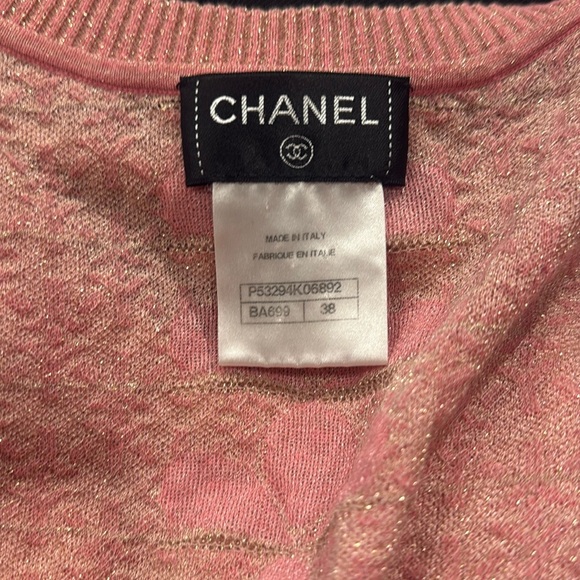 CHANEL Pink Textured Knit Dress - Picture 5 of 7